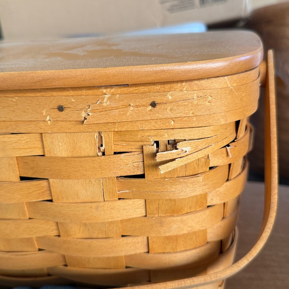 Longaberger Cake Basket and Lid - Picture 11 of 11
